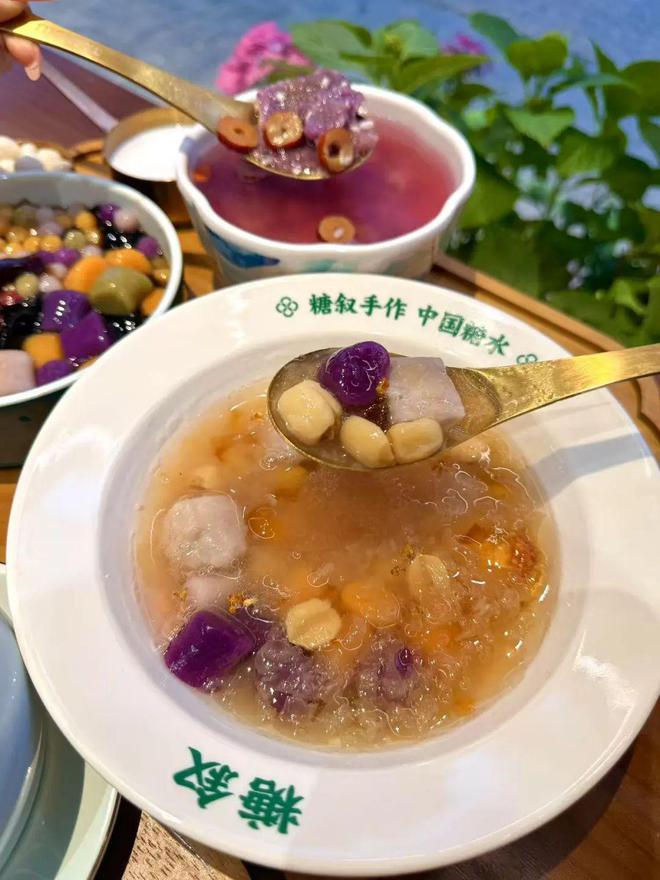 水品牌在三四线城市救活了一批过气奶茶店麻将胡了免费试玩承接转型奶茶店这个糖(图12)